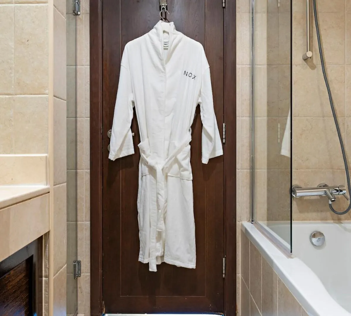3Br The Residences, Burj Khalifa View Downtown Dubai 0*,